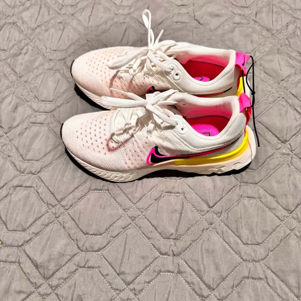 Nike React Infinity Run Flyknit 2 Rawdacious DJ5395-100 - Picture 6 of 8